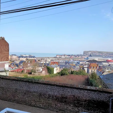 Petite Maison Pleine De Charme Au Treport..... * ル・トレポール