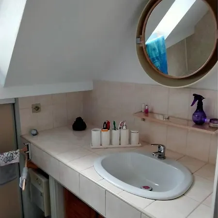 Petite Maison Pleine De Charme Au Treport..... *