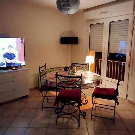 Petite Maison Pleine De Charme Au Treport..... Ferienhaus