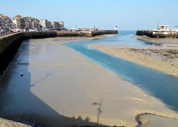 Petite Maison Pleine De Charme Au Treport..... Le Treport