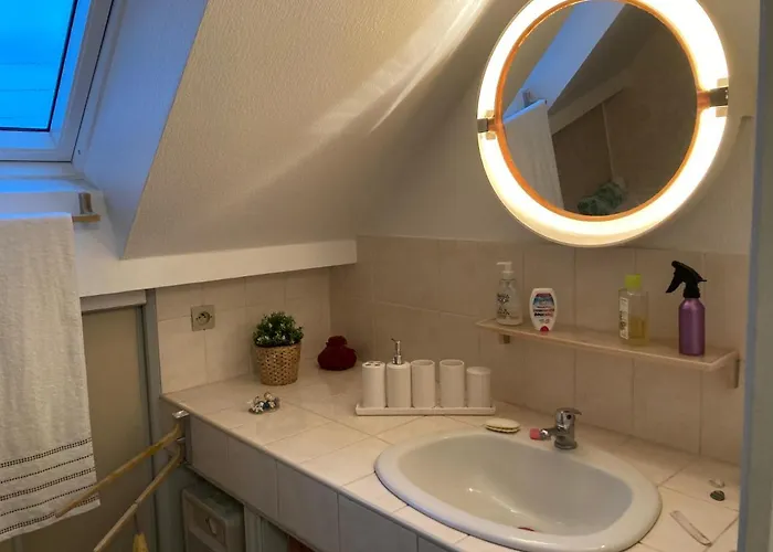 Petite Maison Pleine De Charme Au Treport.....