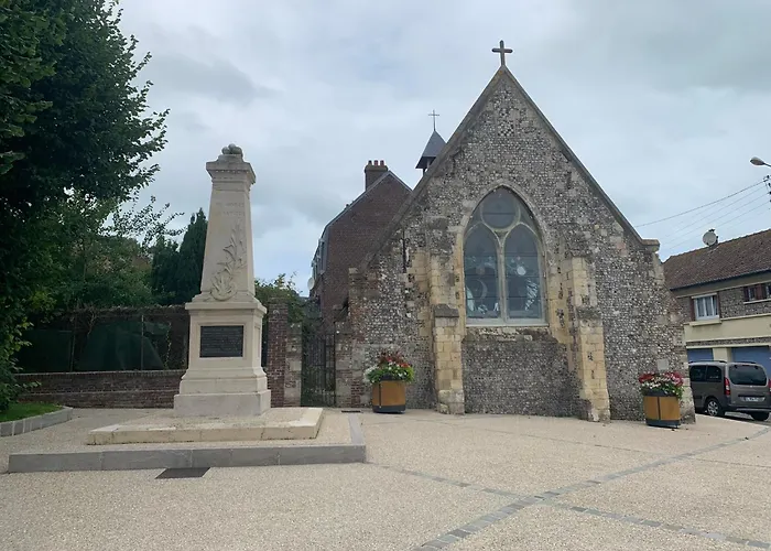 Petite Maison Pleine De Charme Au Treport.....
